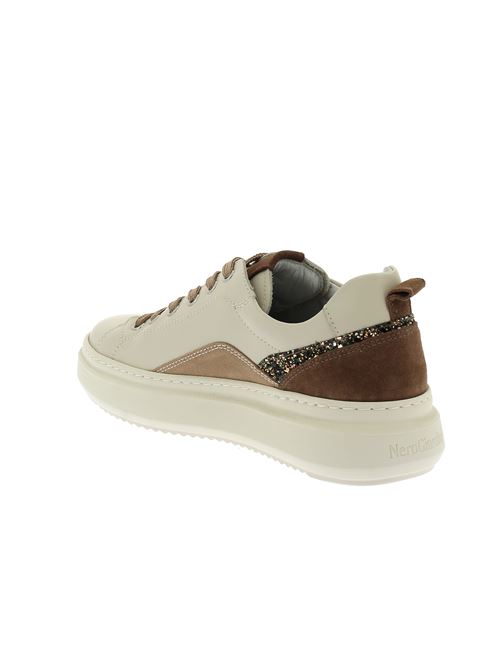 sneakers da donna in pelle bianco latte NERO GIARDINI | I411592D710